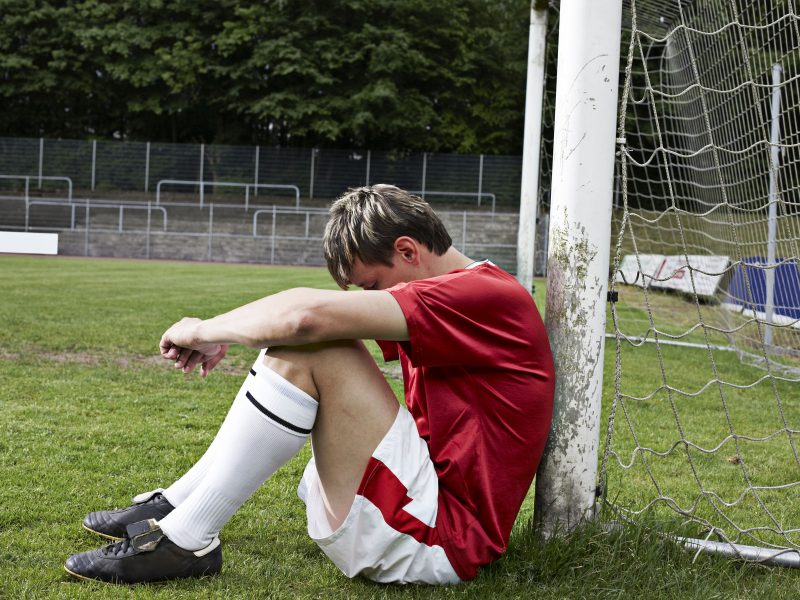pressure teenager child sport extracurricular activities stress parenting